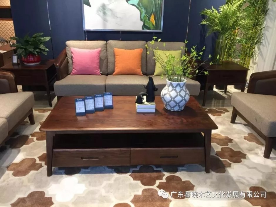 逛了家具賣場，你會發(fā)現(xiàn)買紅木家具更劃算！(圖3)